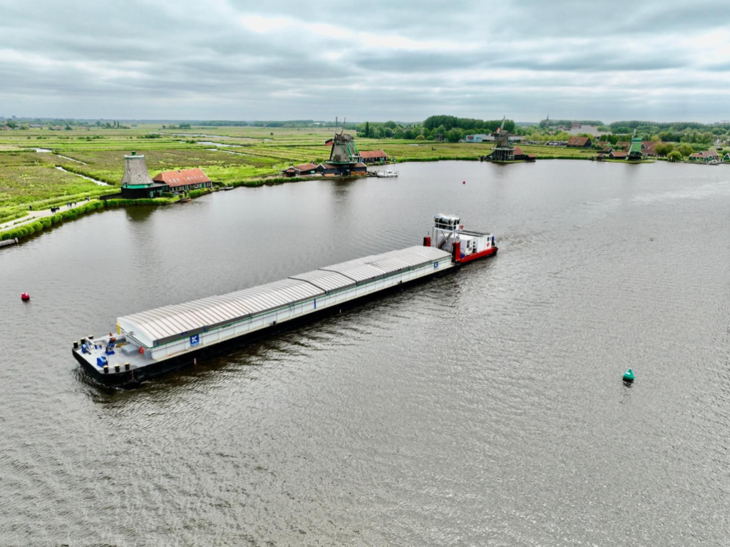 elektrische_duwboot_zaan